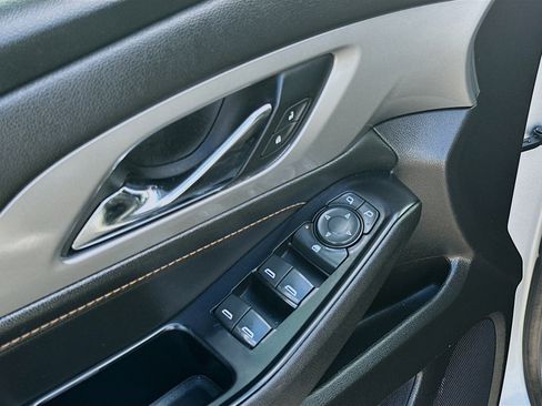 Used 2019 Chevrolet Traverse LS image 14