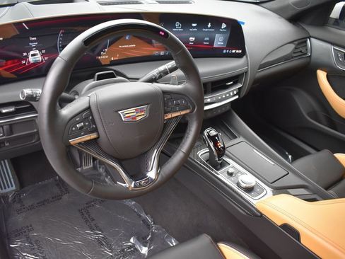 Used 2025 Cadillac CT5 V Blackwing w/ Carbon Fiber 1 Package RWD image 11