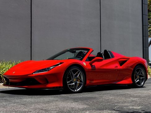 Used 2021 Ferrari F8 Spider RWD image 47