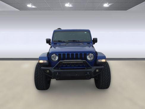 Used 2019 Jeep Wrangler Unlimited Sahara image 6
