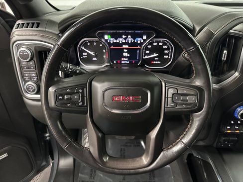 Used 2021 GMC Sierra 1500 AT4 w/ AT4 Premium Package AWD/4WD image 14