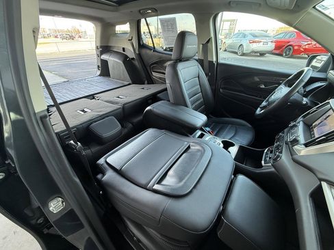 Used 2022 GMC Terrain Denali w/ Denali Premium Package image 44