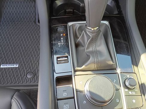 Used 2025 MAZDA MAZDA3 s image 12