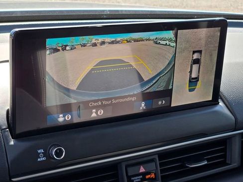 New 2026 Honda Pilot Touring image 15