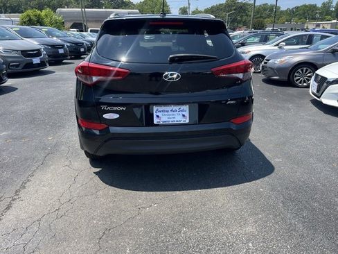 Used 2017 Hyundai Tucson SE image 6