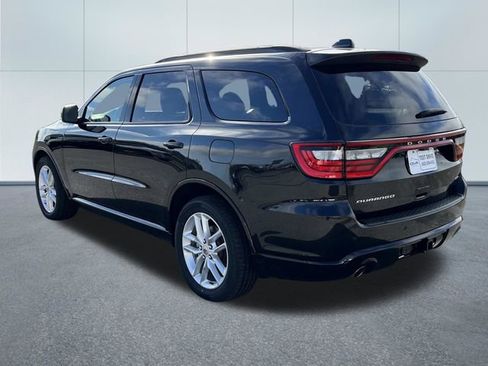 Used 2024 Dodge Durango GT RWD image 7