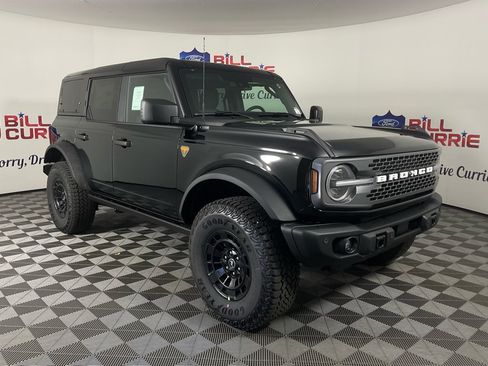 New 2026 Ford Bronco Badlands AWD/4WD image 1