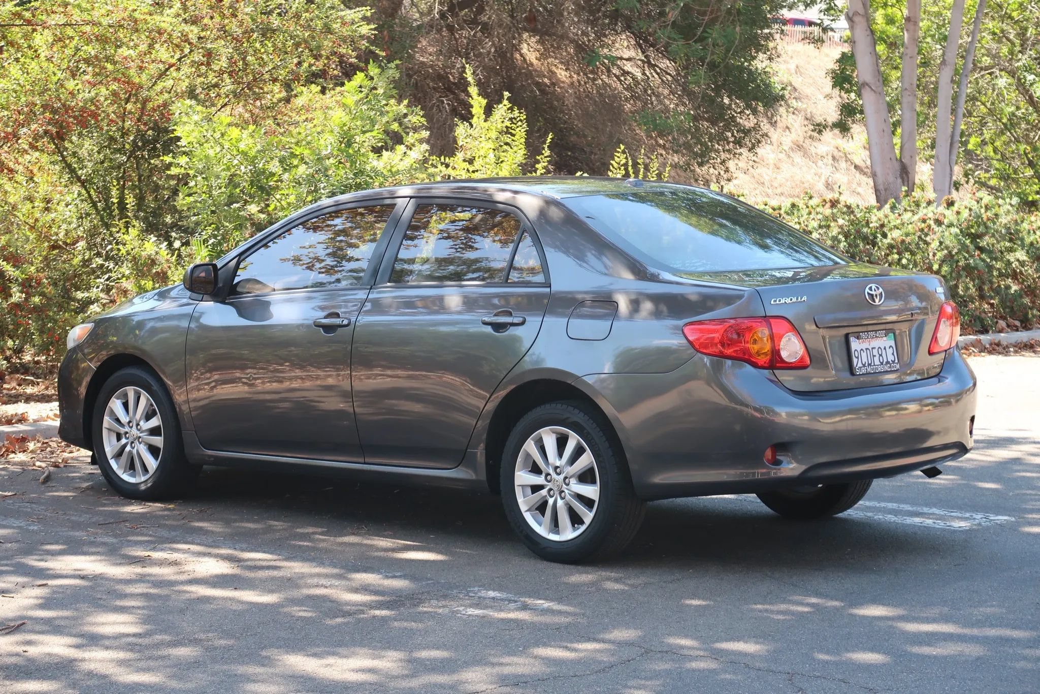 Used 2010 Toyota Corolla FWD image 6