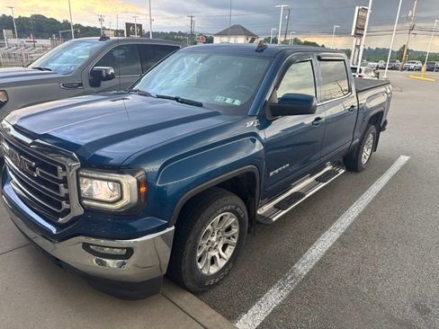 Used 2017 GMC Sierra 1500 SLE w/ SLE Value Package AWD/4WD image 1