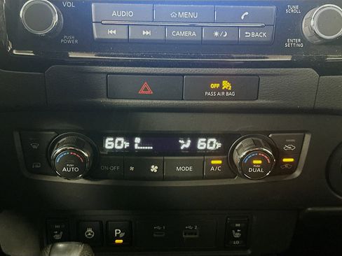 Used 2023 Nissan Frontier SV w/ SV Convenience Package image 24