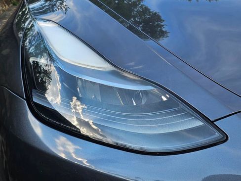 Used 2023 Tesla Model Y 2WD image 26