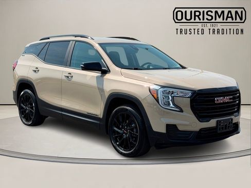 Used 2023 GMC Terrain SLE w/ Driver Convenience Package image 1
