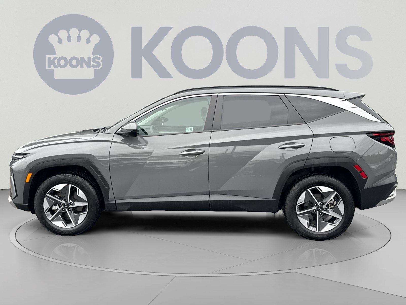 Certified 2025 Hyundai Tucson SEL AWD/4WD image 2