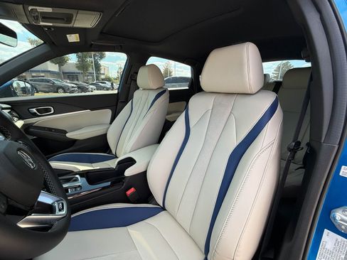 Used 2026 Acura Integra A-Spec FWD image 11