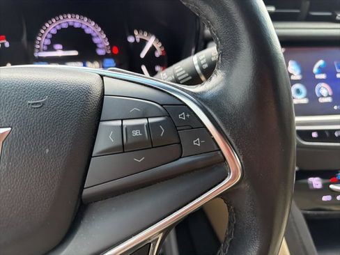 Used 2019 Cadillac XT5 FWD image 20