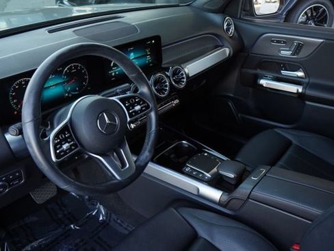 Used 2022 Mercedes-Benz GLB 250 image 26