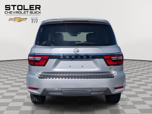 Used 2024 Nissan Armada SL w/ Captain's Chairs Package image 4