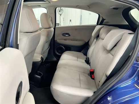 Used 2016 Honda HR-V EX image 23