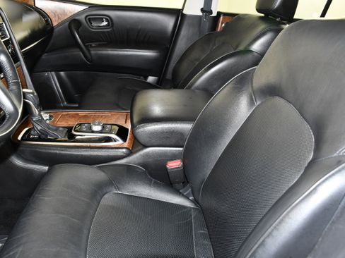 Used 2022 Nissan Armada SL w/ Captain's Chairs Package AWD/4WD image 43