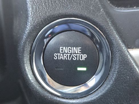 Used 2019 GMC Yukon XL Denali w/ Denali Ultimate Package image 11