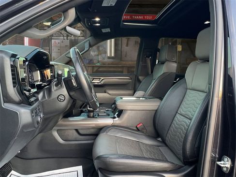 Certified 2022 Chevrolet Silverado 1500 ZR2 w/ Technology Package image 13