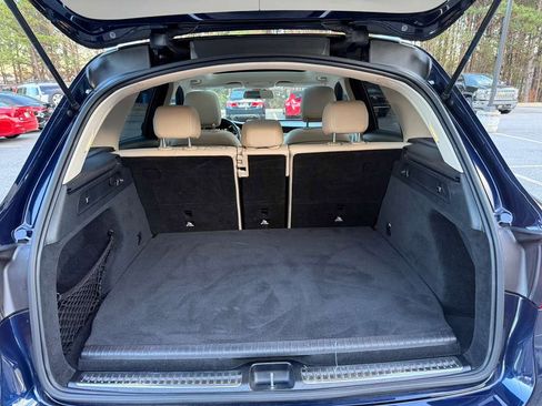 Used 2019 Mercedes-Benz GLC 350e 4MATIC image 37