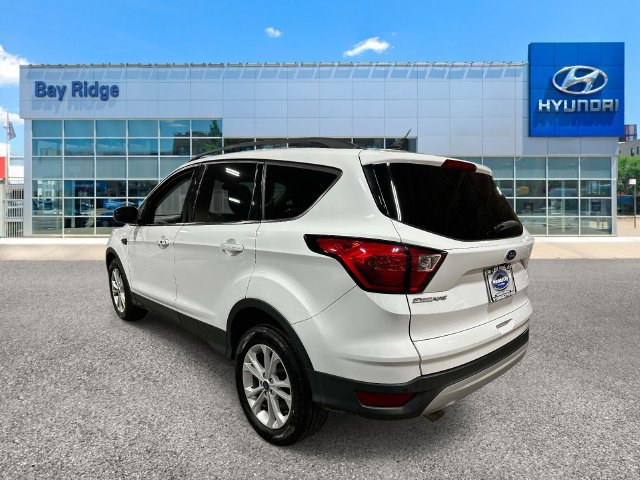 Used 2019 Ford Escape SEL AWD/4WD image 4
