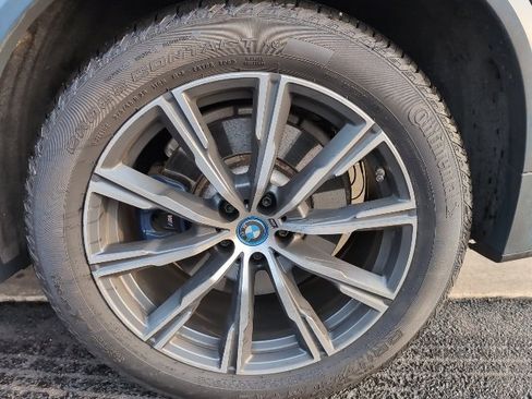 Used 2022 BMW X5 xDrive45e w/ M Sport Package image 7