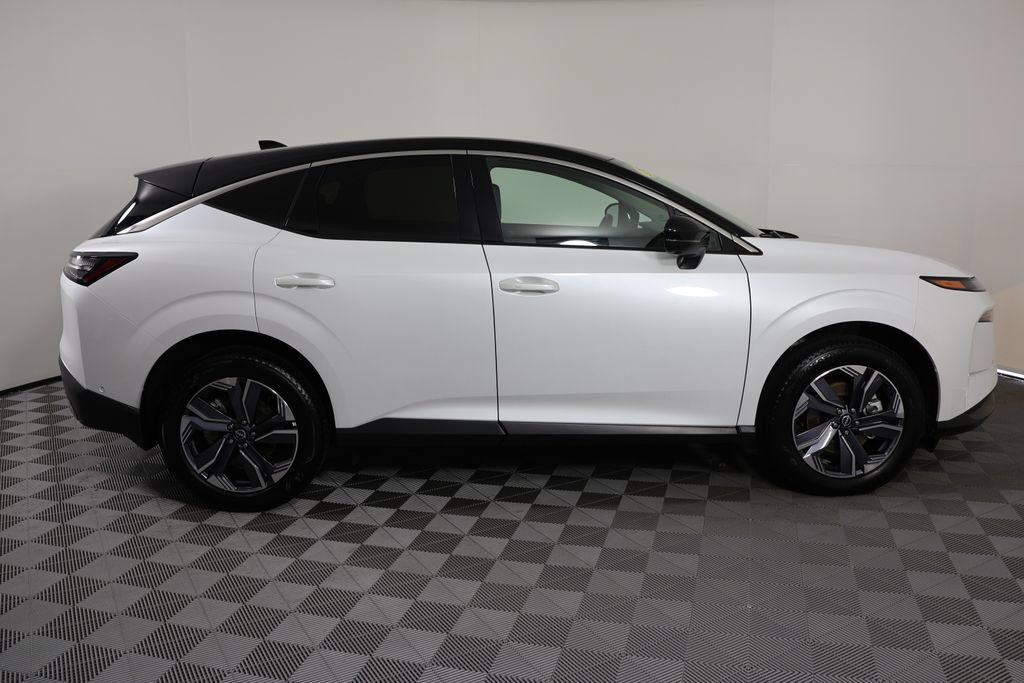 Used 2025 Nissan Murano SL AWD/4WD image 9
