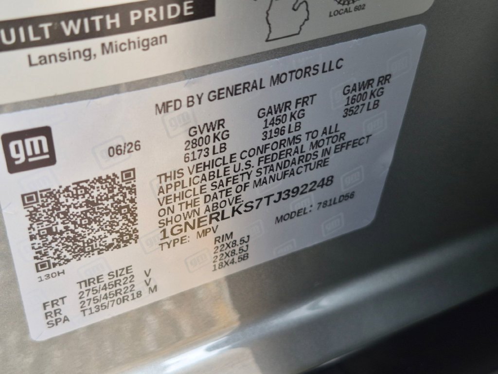 New 2026 Chevrolet Traverse RS w/ LPO, Floor Liner Package FWD image 32