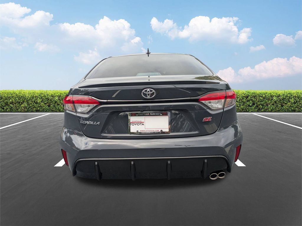 Used 2026 Toyota Corolla SE FWD image 6