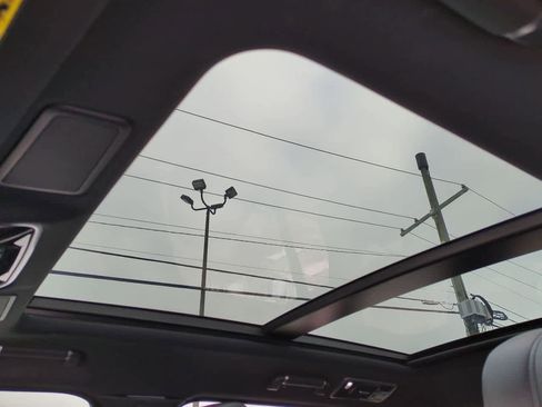 Used 2021 Land Rover Range Rover Westminster Edition image 18