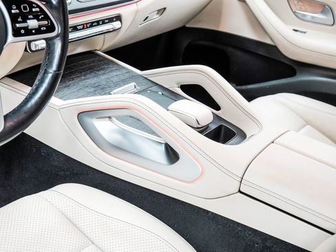 Used 2021 Mercedes-Benz GLE 350 4MATIC image 21