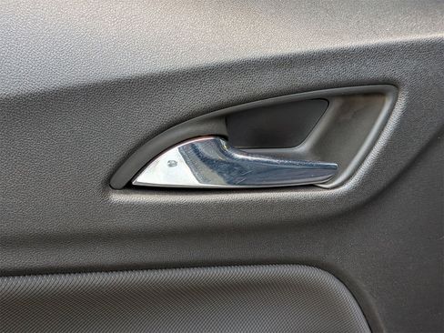 Used 2022 Chevrolet Equinox RS image 27