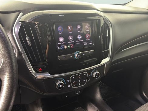 Used 2020 Chevrolet Traverse LS FWD image 21
