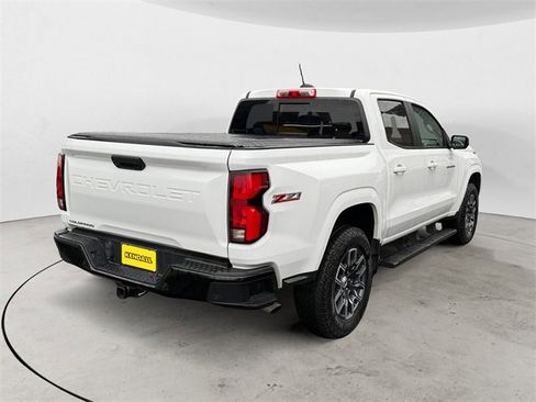 Used 2023 Chevrolet Colorado Z71 w/ Z71 Convenience Package 2 image 5