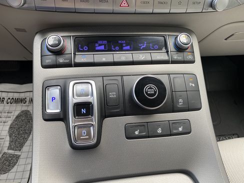 Used 2022 Hyundai Palisade SEL w/ Premium Package FWD image 29
