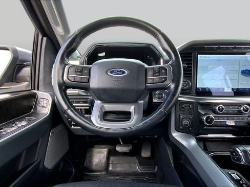 Used 2022 Ford F150 Lariat w/ Max Trailer Tow Package AWD/4WD image 6