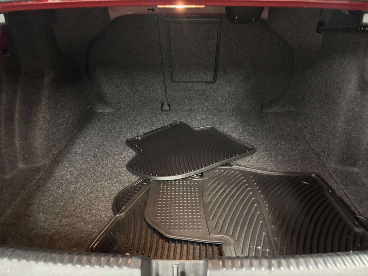 Used 2016 Volkswagen Jetta SEL FWD image 6