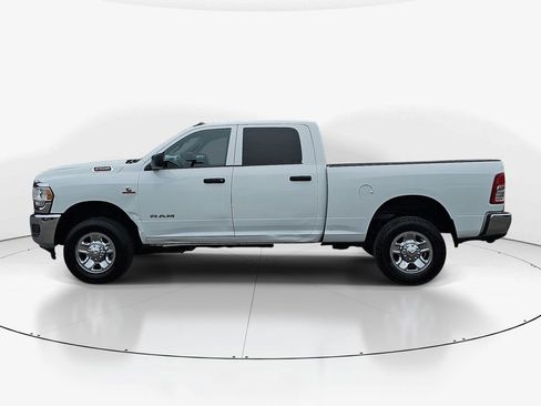 Used 2022 RAM 2500 Tradesman w/ Chrome Appearance Group AWD/4WD image 10