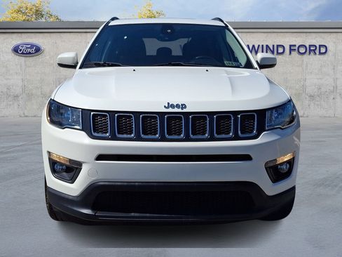Used 2018 Jeep Compass Latitude w/ Popular Equipment Group image 2