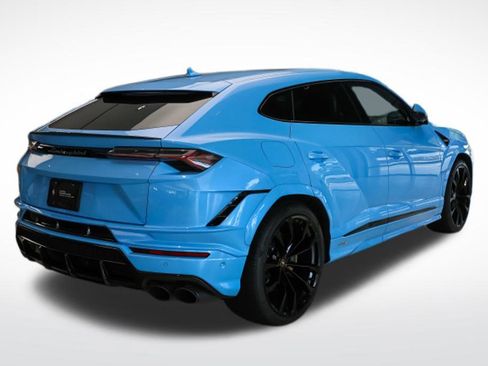 Used 2024 Lamborghini Urus S image 4