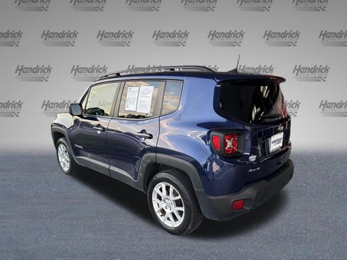 Used 2020 Jeep Renegade Latitude w/ Cold Weather Group AWD/4WD image 7