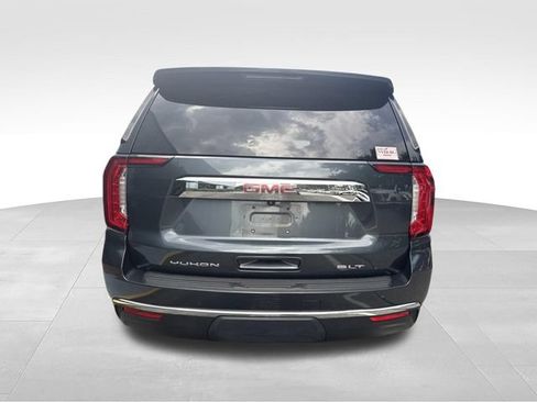Used 2021 GMC Yukon XL SLT w/ SLT Premium Package AWD/4WD image 7