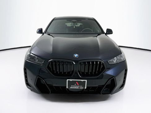 Used 2025 BMW X6 xDrive40i w/ Premium Package AWD/4WD image 2