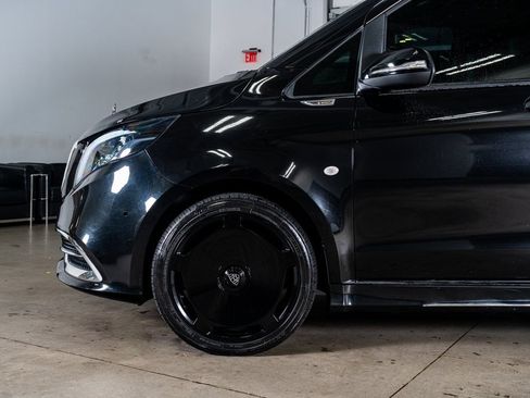 Used 2020 Mercedes-Benz Metris Passenger image 9