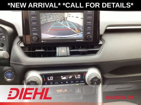 Used 2020 Toyota RAV4 XLE w/ Convenience Package AWD/4WD image 25