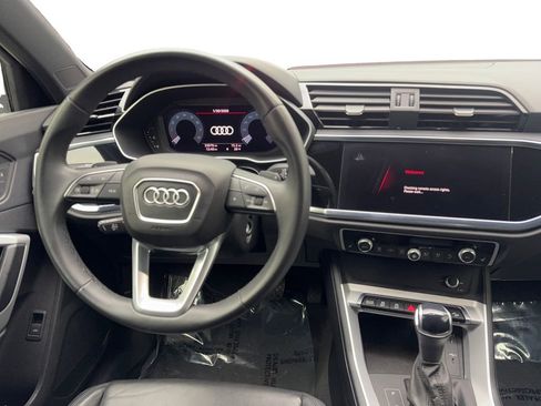 Used 2025 Audi Q3 2.0T Premium AWD/4WD image 54