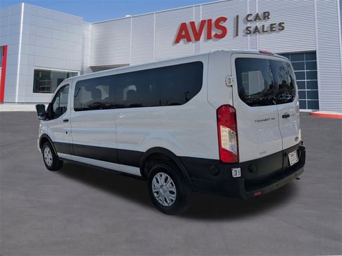 Used 2024 Ford Transit 350 XLT image 9