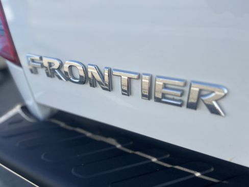 Used 2019 Nissan Frontier S image 23